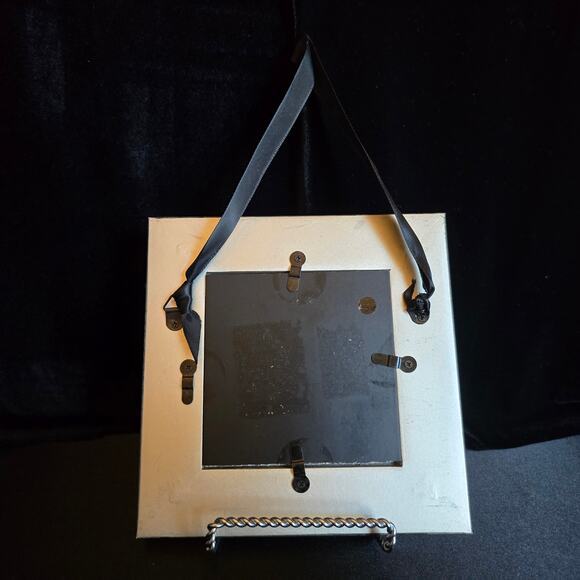 Handmade Framed Jewelry Art 6.75"W x 6.75"H - Picture 7 of 7